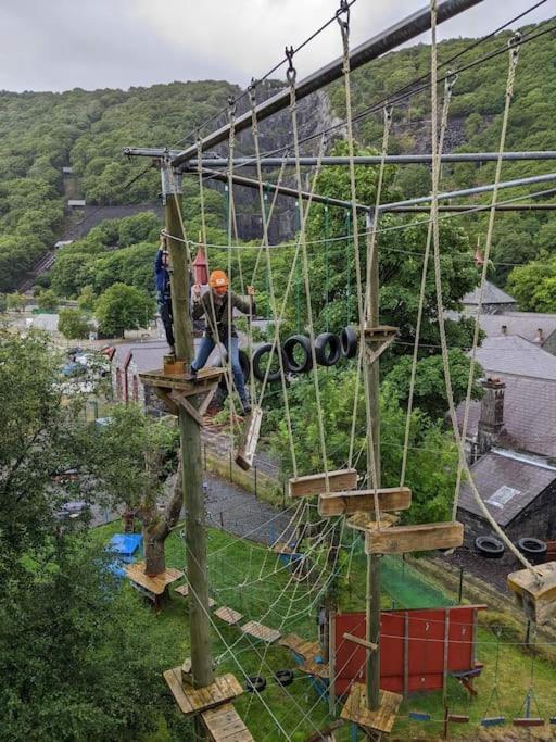 Perfect For Snowdon. Groups, Families+Dogs Welcome لانبرس المظهر الخارجي الصورة