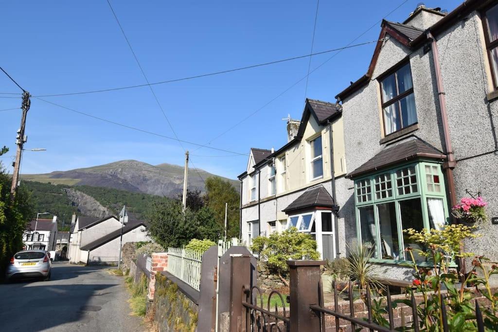 Perfect For Snowdon. Groups, Families+Dogs Welcome لانبرس المظهر الخارجي الصورة